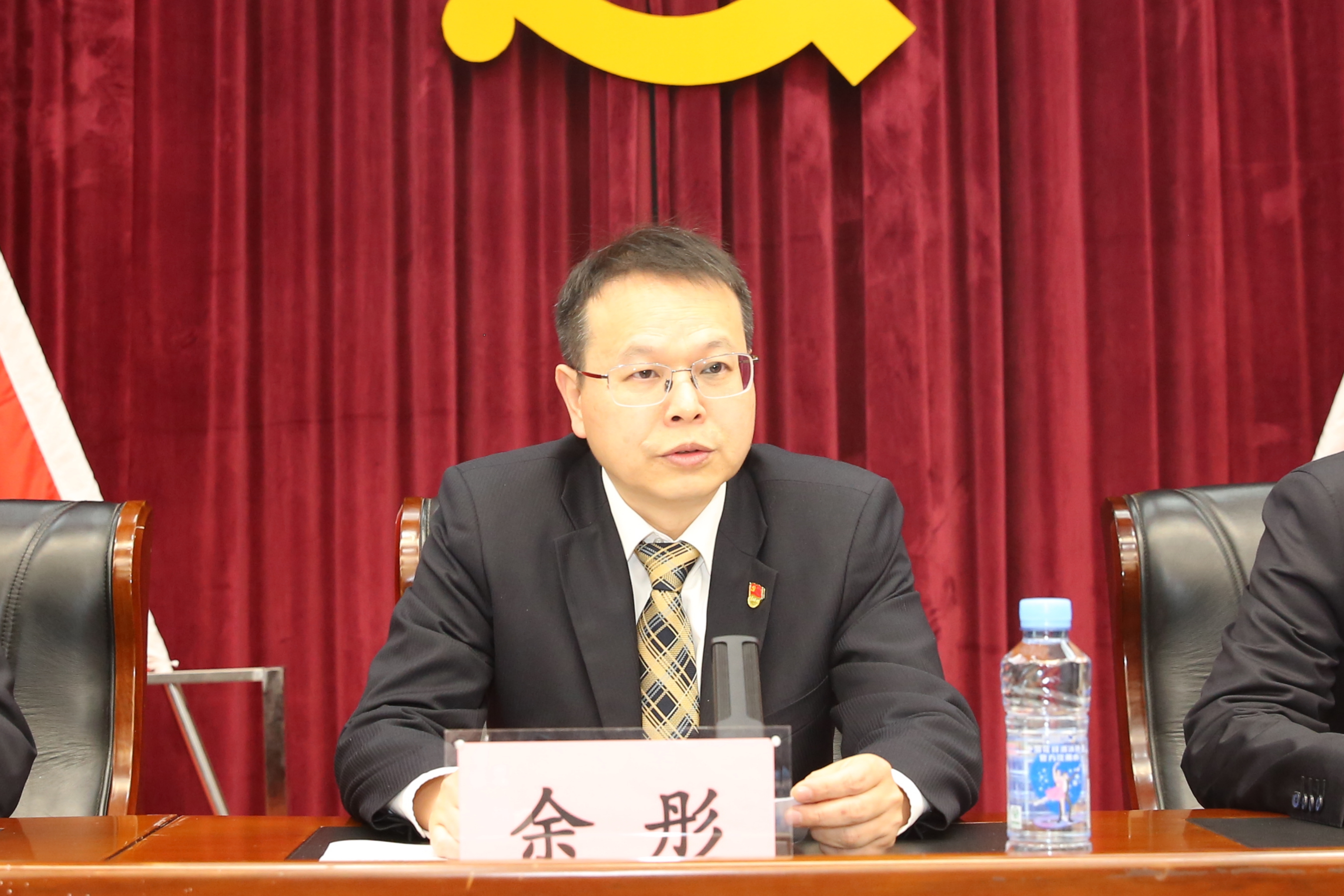 k8凯发赢家一触即发
