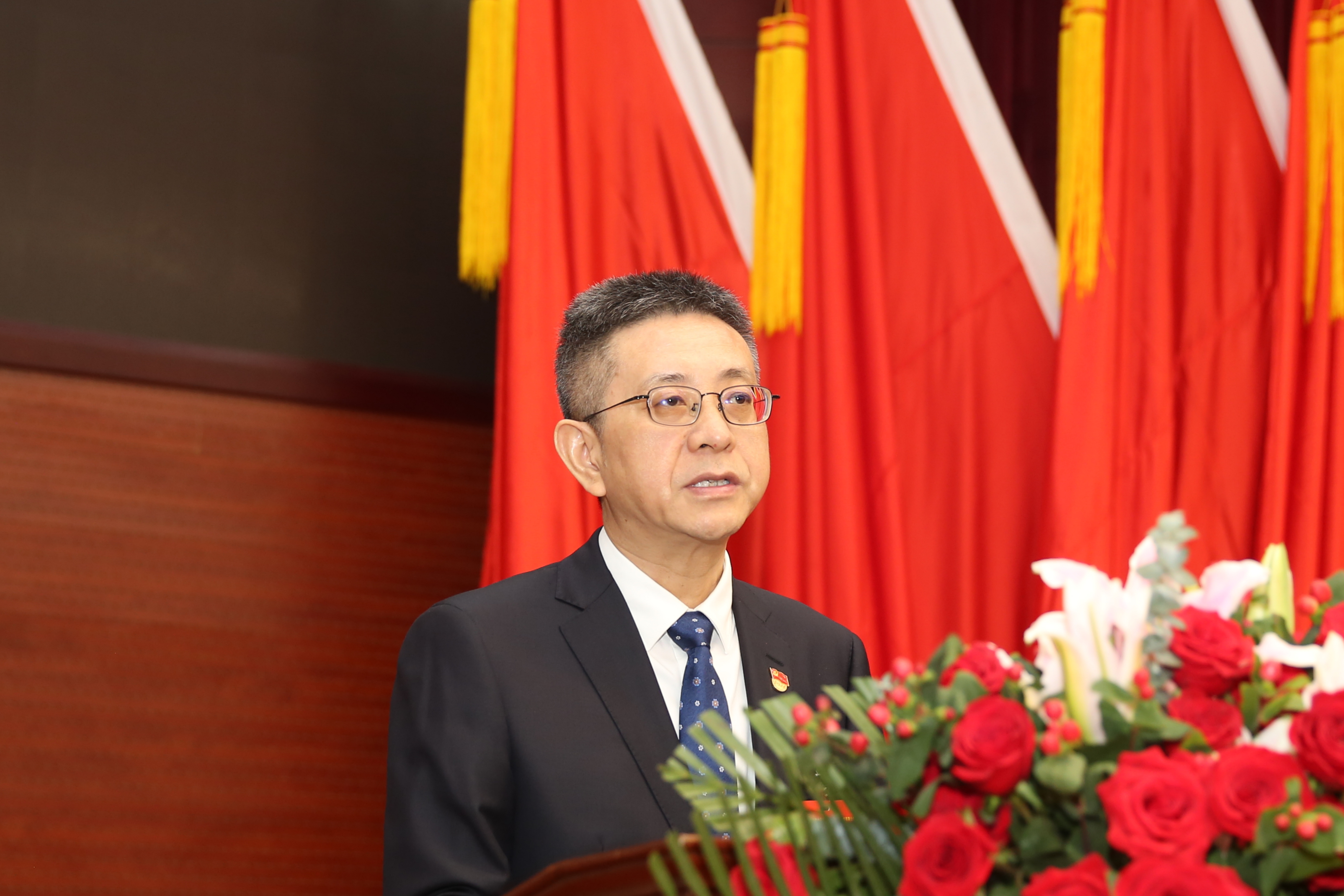 k8凯发赢家一触即发
