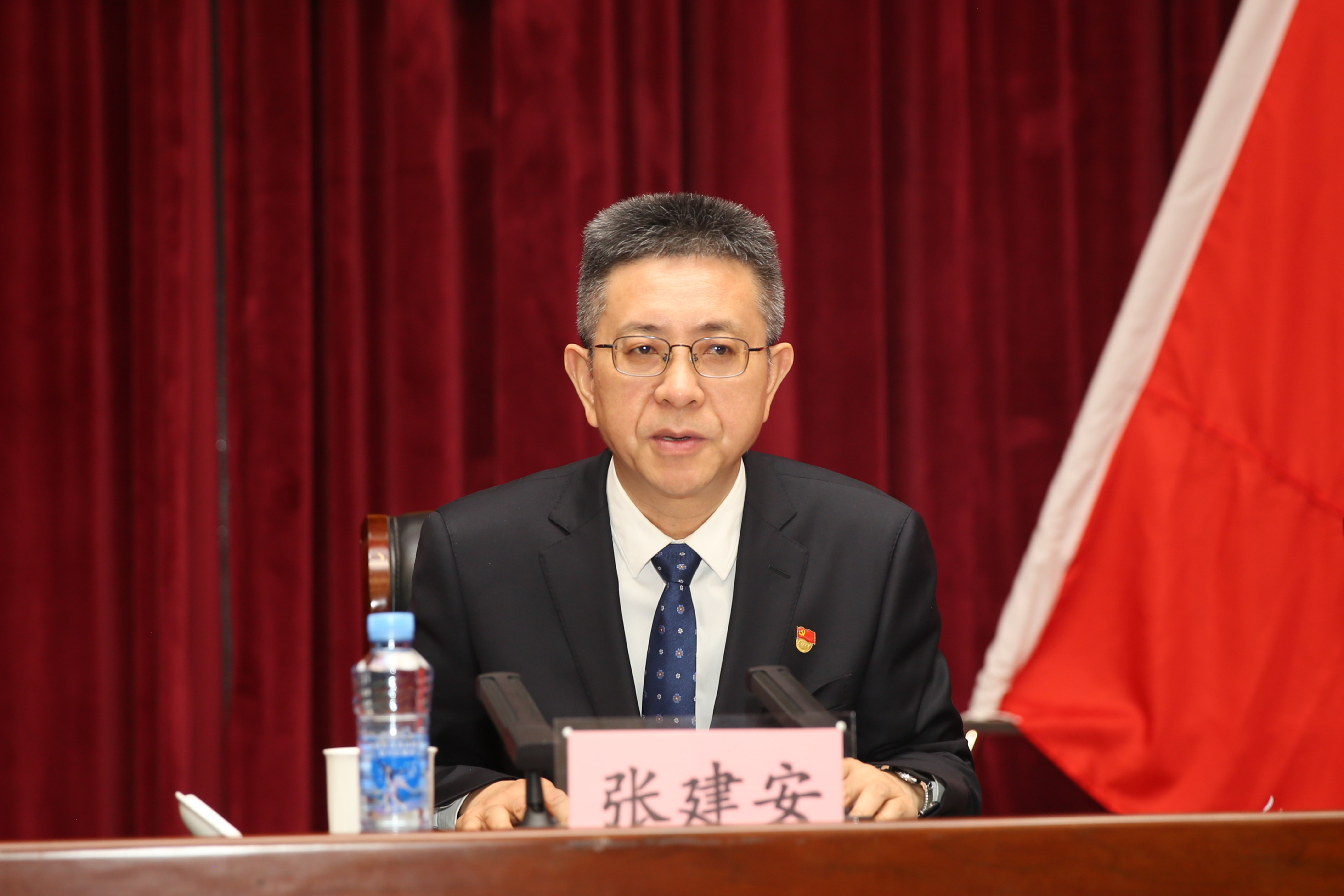k8凯发赢家一触即发